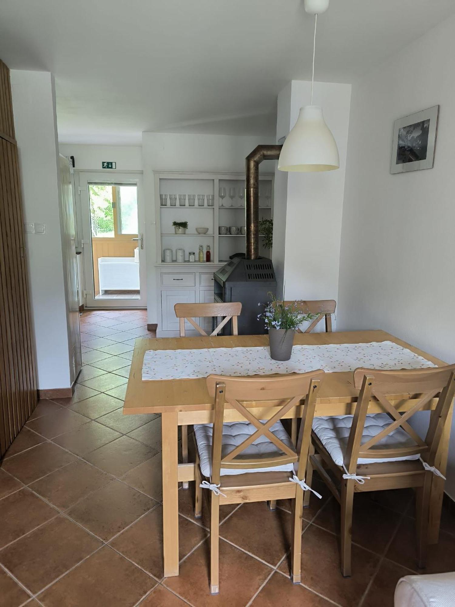 Holiday Home Kristi ボヴェツ エクステリア 写真