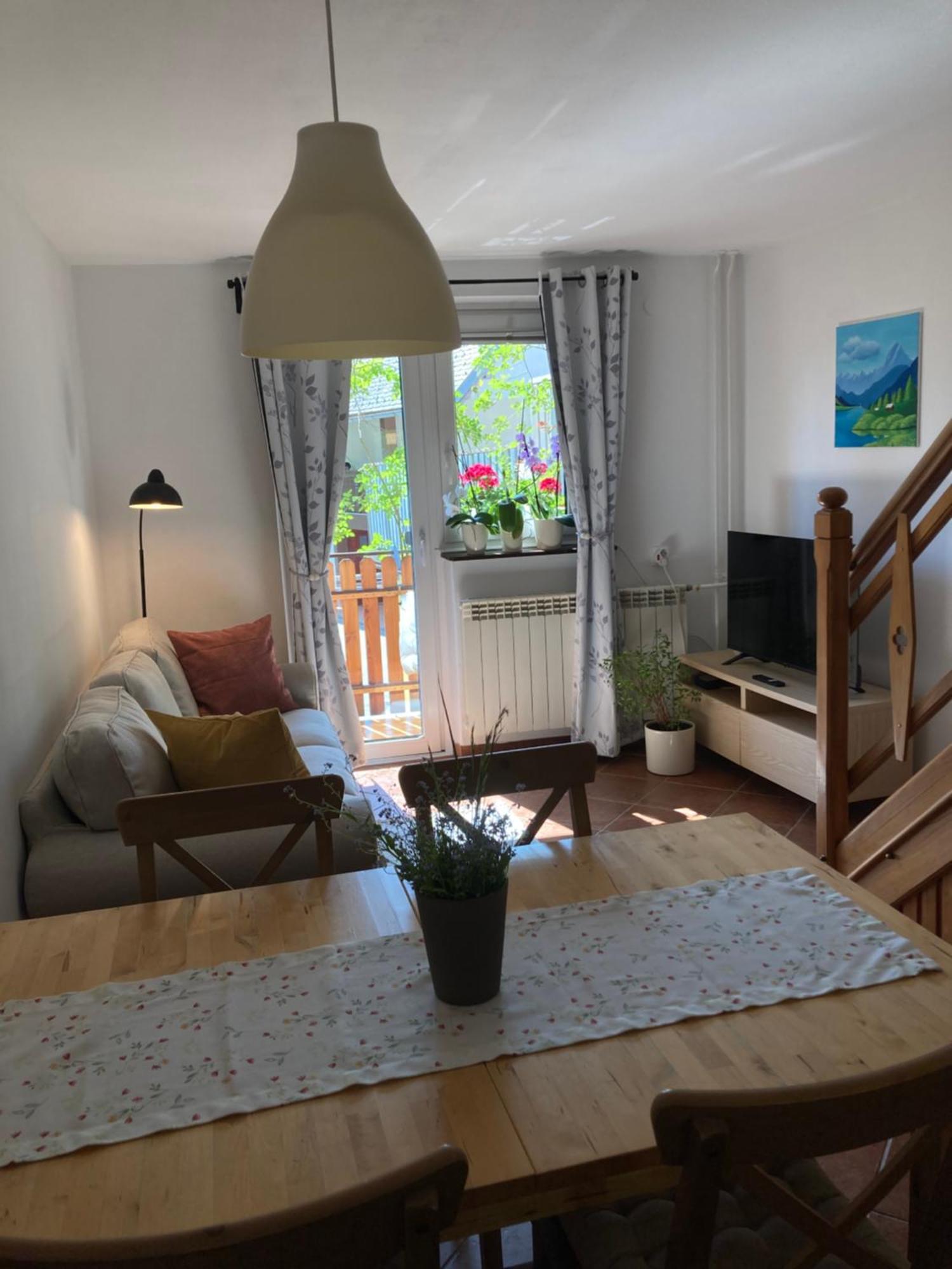 Holiday Home Kristi ボヴェツ エクステリア 写真