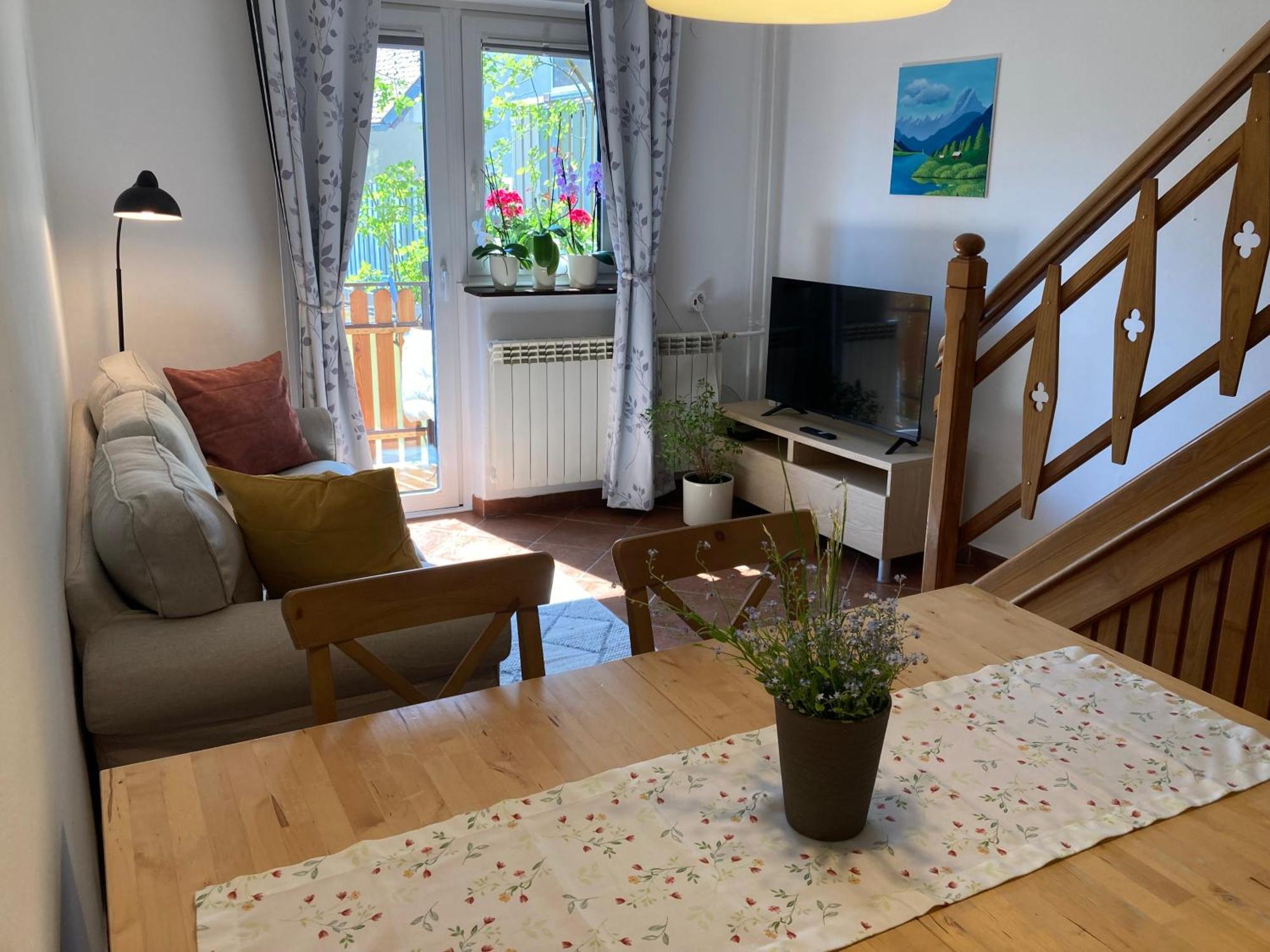 Holiday Home Kristi ボヴェツ エクステリア 写真